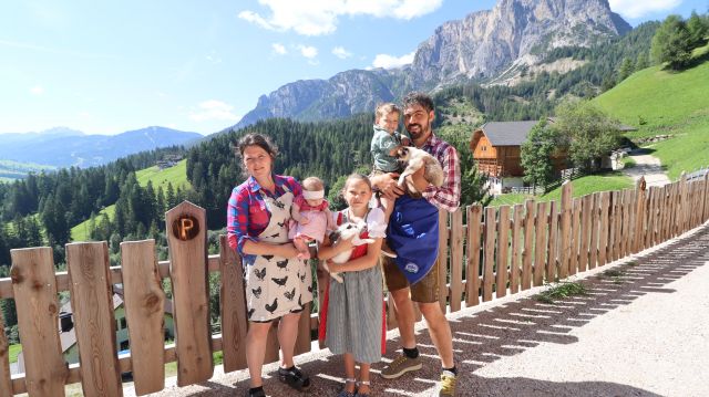 Immagini: Farm Chalet Jusciara